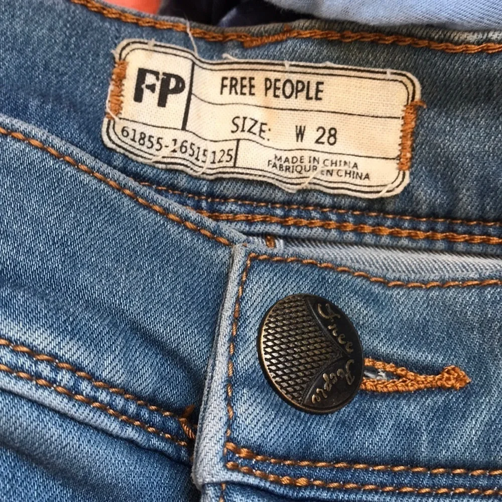 Free people / Roller Crop jeans in Lou wash 28